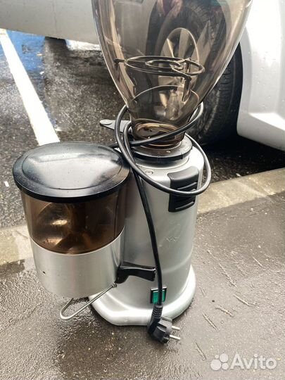 Профессиональная кофемолка Macap М5