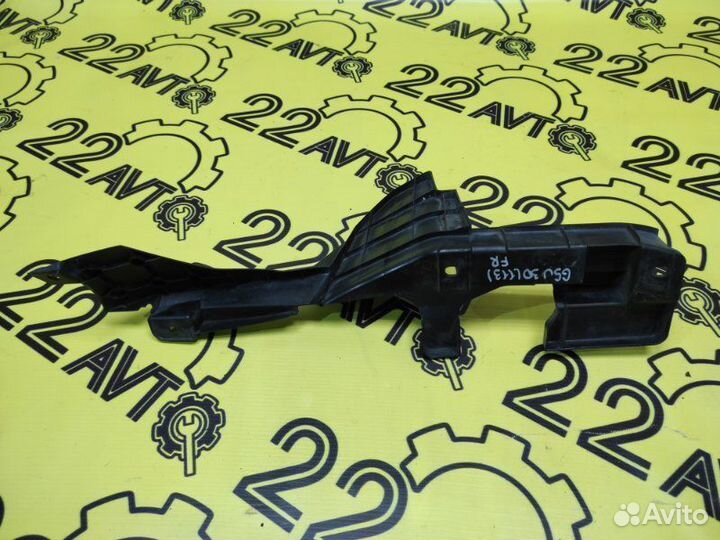 Защита радиатора передняя правая Toyota Harrier