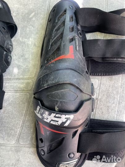 Наколенники leatt dual axis