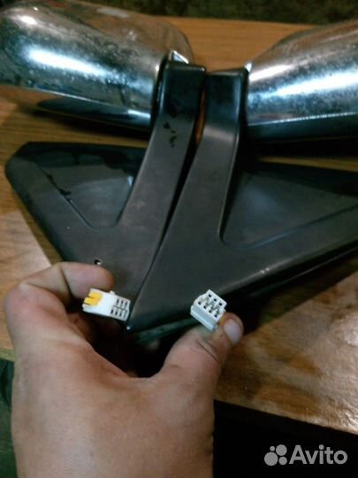 Зеркала Митсубиси Паджеро