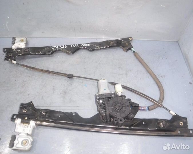 Grand Cherokee 3 WK Стеклоподъемник передний правы