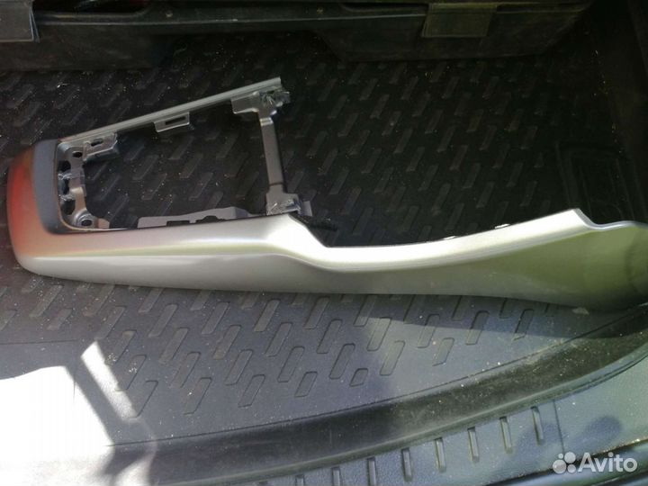 Консоль центральная Форд Фокус 3