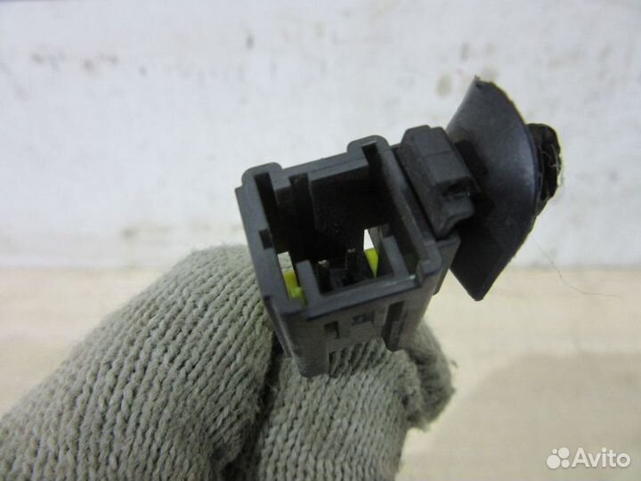 Фонарь задний внутренний правый Peugeot 408