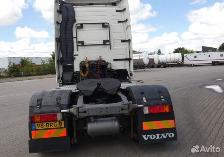 В разборке грузовик Volvo, FH 2001-2005