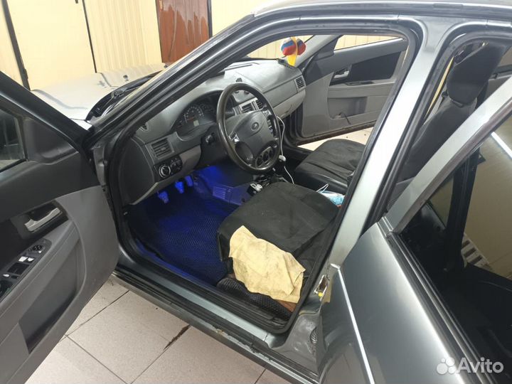 LADA Priora 1.6 МТ, 2010, 377 000 км