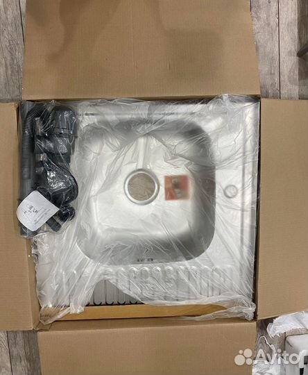 Мойка накладная 60 на 60