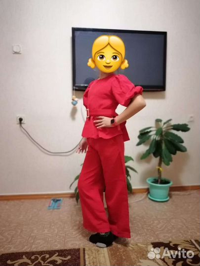 Костюм брючный новый. Детский