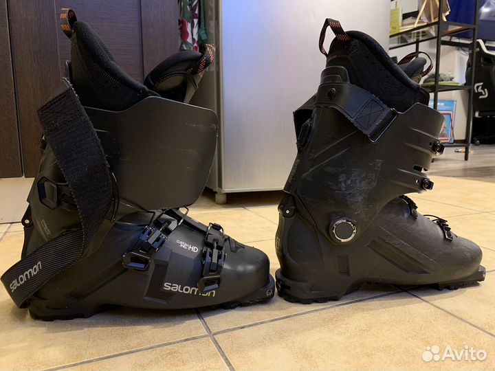 Горнолыжные ботинки