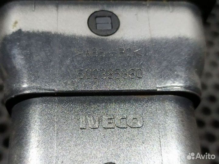 Дефлектор воздушный Iveco Stralis