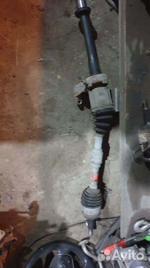 Toyota camry 50 2.5л привод правый