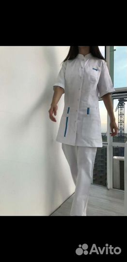 Белый медицинский халат.Медицинский костюм брючный