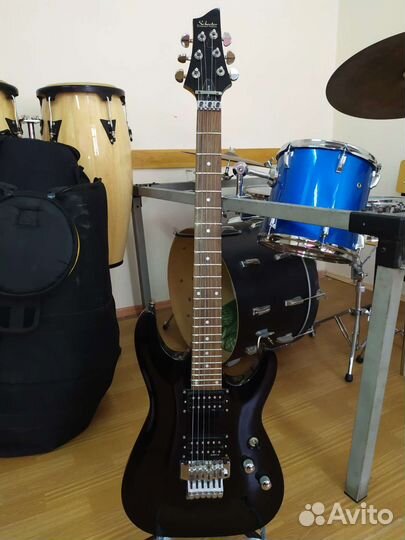 Электро гитара Schector c флойдом