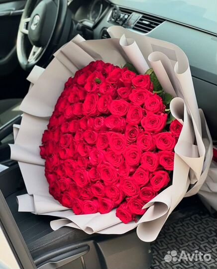 Арт:8783395 Букет из роз с доставкькой