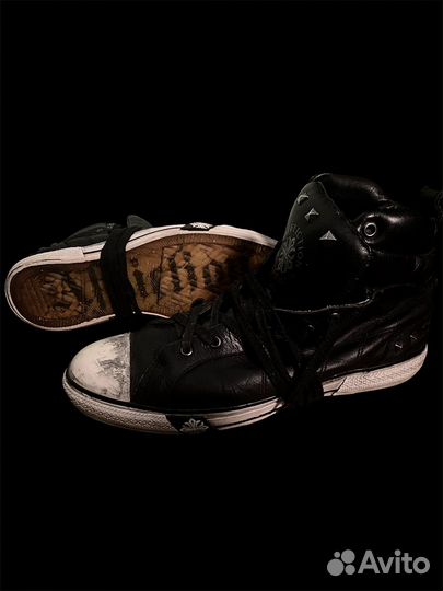 Affliction killer shoes