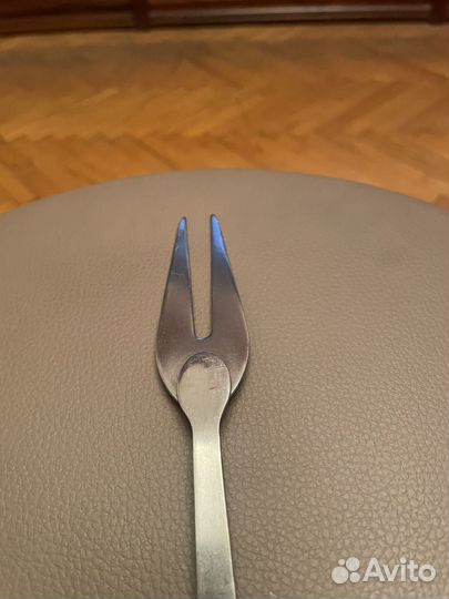 Вилка с двумя зубцами СССР