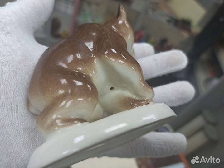 Советская Фарфоровая Статуэтка Бурый Медвежонок