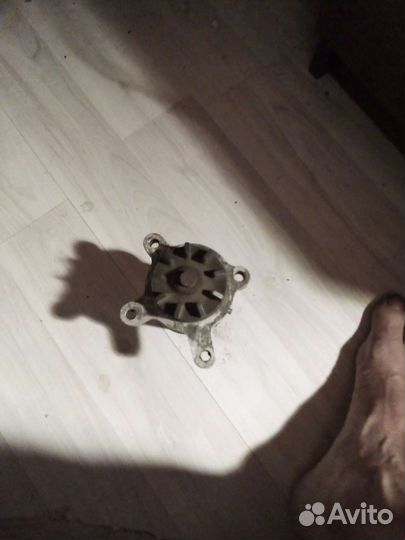 Помпа к Москвич -412. 2140