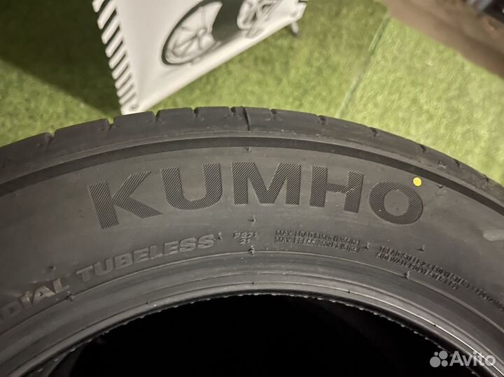 Kumho Ecsta PS71 265/35 R18 97Y