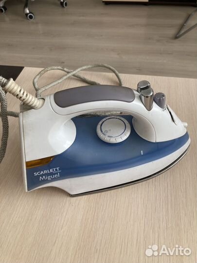 Утюг Scarlett Miguel SC-334S