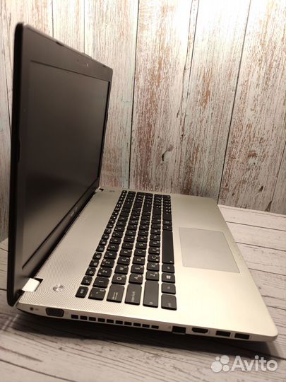 Игровой Asus Nvidia 2GB/intel i7/SSD/8GB Oзу/15.6