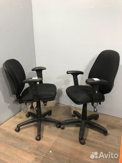 Компьютерное кресло