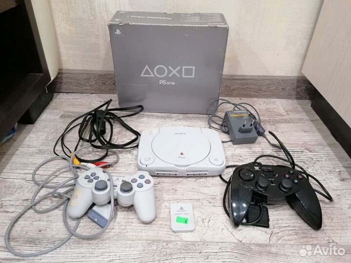 Игровая приставка Sony Playstation 1