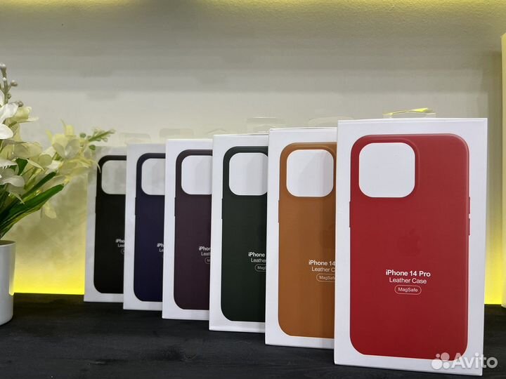 Чехол на iPhone 14 pro MagSafe кожа
