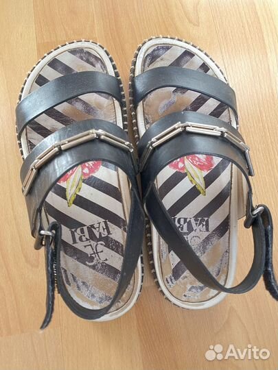 Сандалии Fabi размер 36