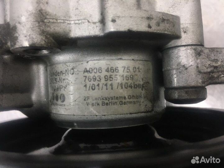 Насос гидроусилителя руля Mercedes C-Class W204