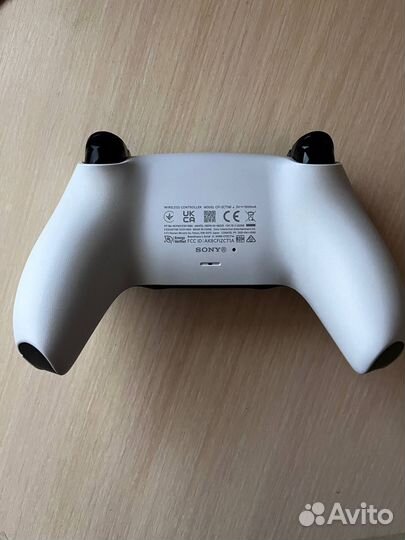 Геймпад PS5 DualSense 2-ой ревизии + провод