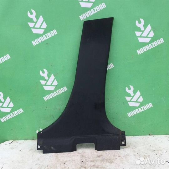 Обшивка стойки Митсубиси Лансер 10