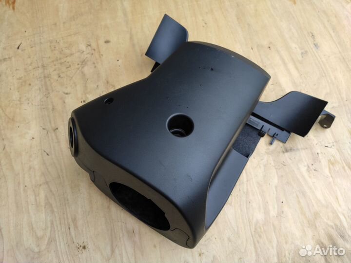 Кожух рулевой колонки на Opel Insignia