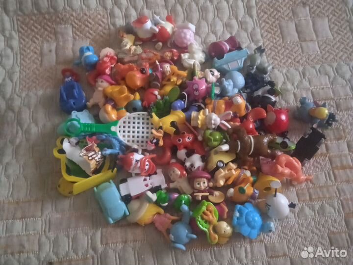 Игрушки из киндер сюрприз