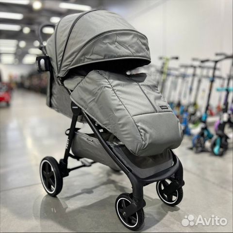 Коляска Luxmom