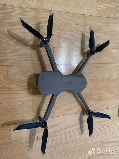 Квадрокоптер Dji mavic AIR 2