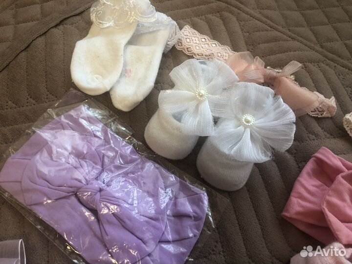 Повязки, носочки на девочку