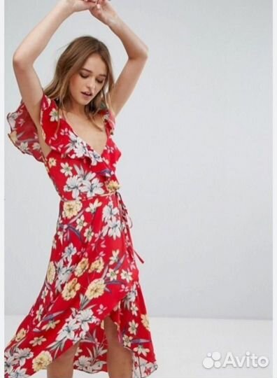 Платье Bershka p.38-40