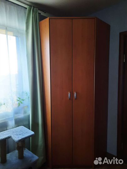 Угловой шкаф