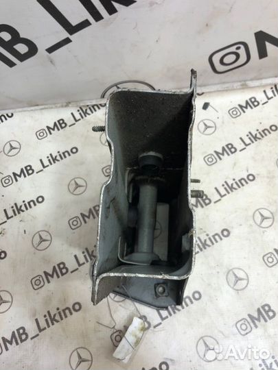 Ланжерон левый Mercedes Ml W164