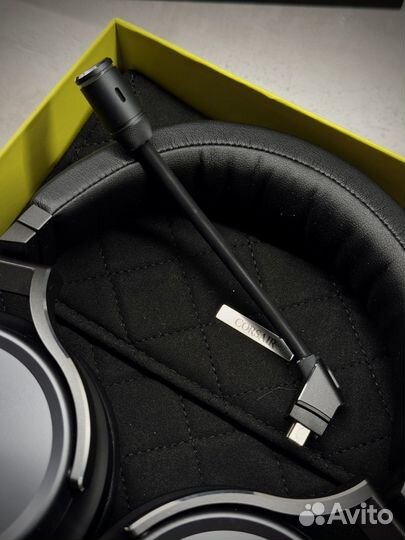 Corsair Virtuoso RGB Wireless XT