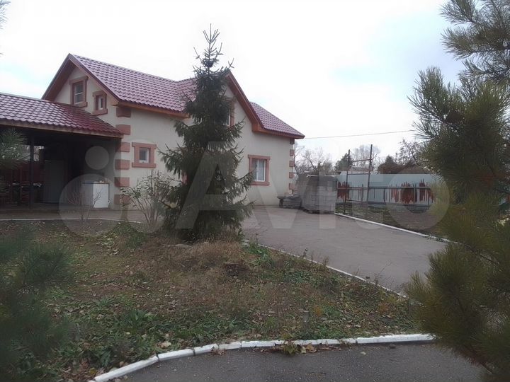 Дом 100 м² на участке 9 сот.