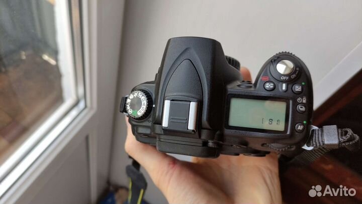Nikon D90 body (пробег 10к кадров)