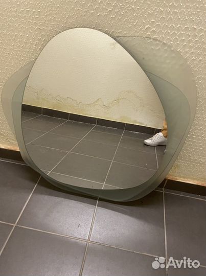 Зеркало для ванной комнаты