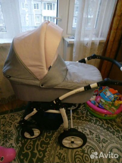Коляска детская 