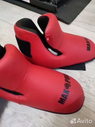 Амуниция, экипировка для тхэквондо, кикбоксинга