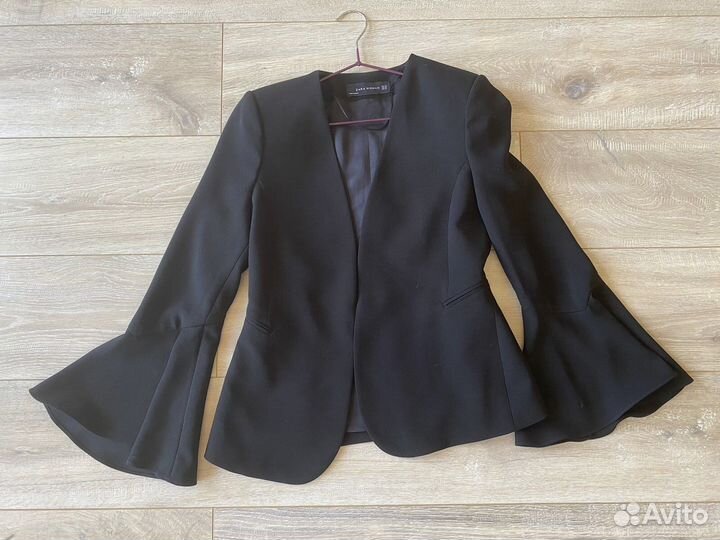 Пиджак женский Zara новый XS