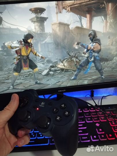 Геймпад logitech dual action