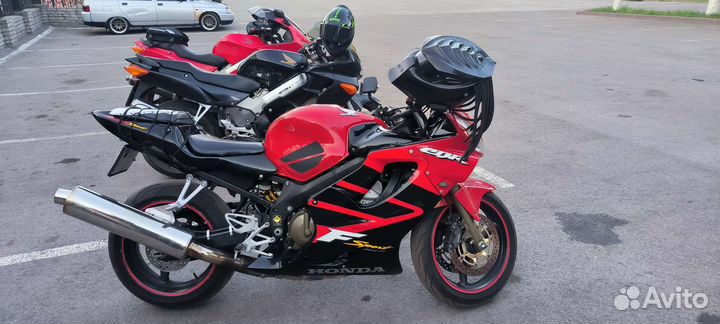Honda VFR 800