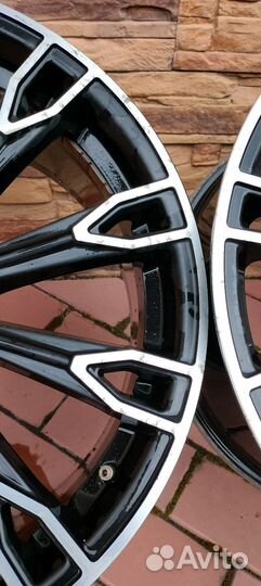Диски R19 8.5J Audi оригинальные