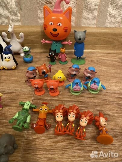 Игрушки из киндера